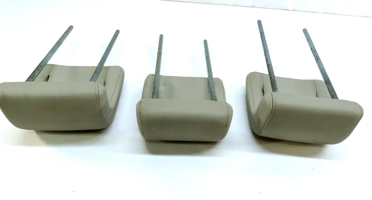 Thumbnail 5: 2006 RANGE ROVER SPORT (L320) REAR LEFT CENTER RIGHT HEADREST SET-3 (IVORY)