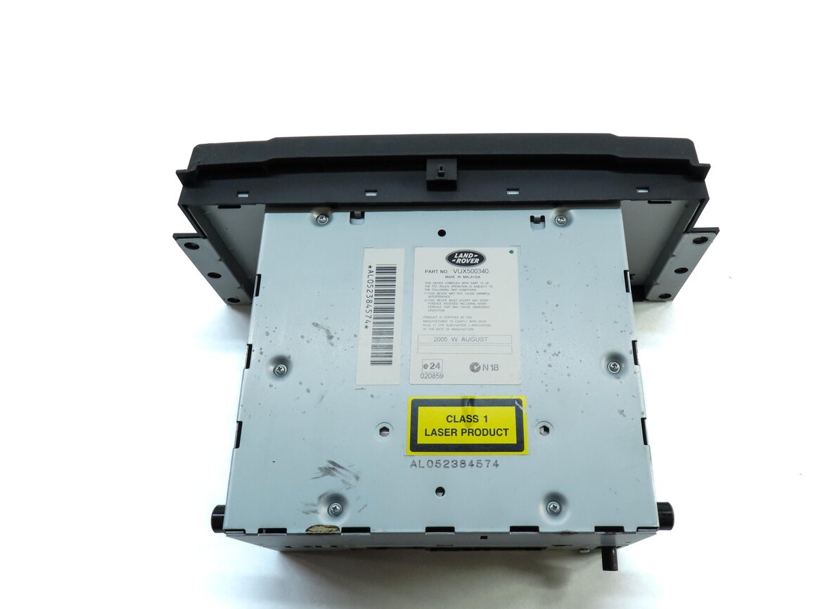 Thumbnail 6: 2006-2008 RANGE ROVER SPORT (L320) AM/FM RADIO STEREO RECEIVER 6-DISC CD PLAYER