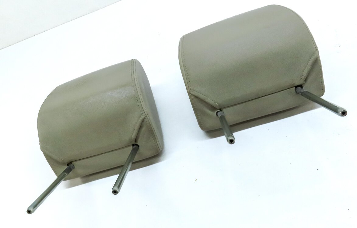 Thumbnail 3: 2006 RANGE ROVER SPORT (L320) FRONT LEFT & RIGHT SEAT HEADREST SET-2 (IVORY)