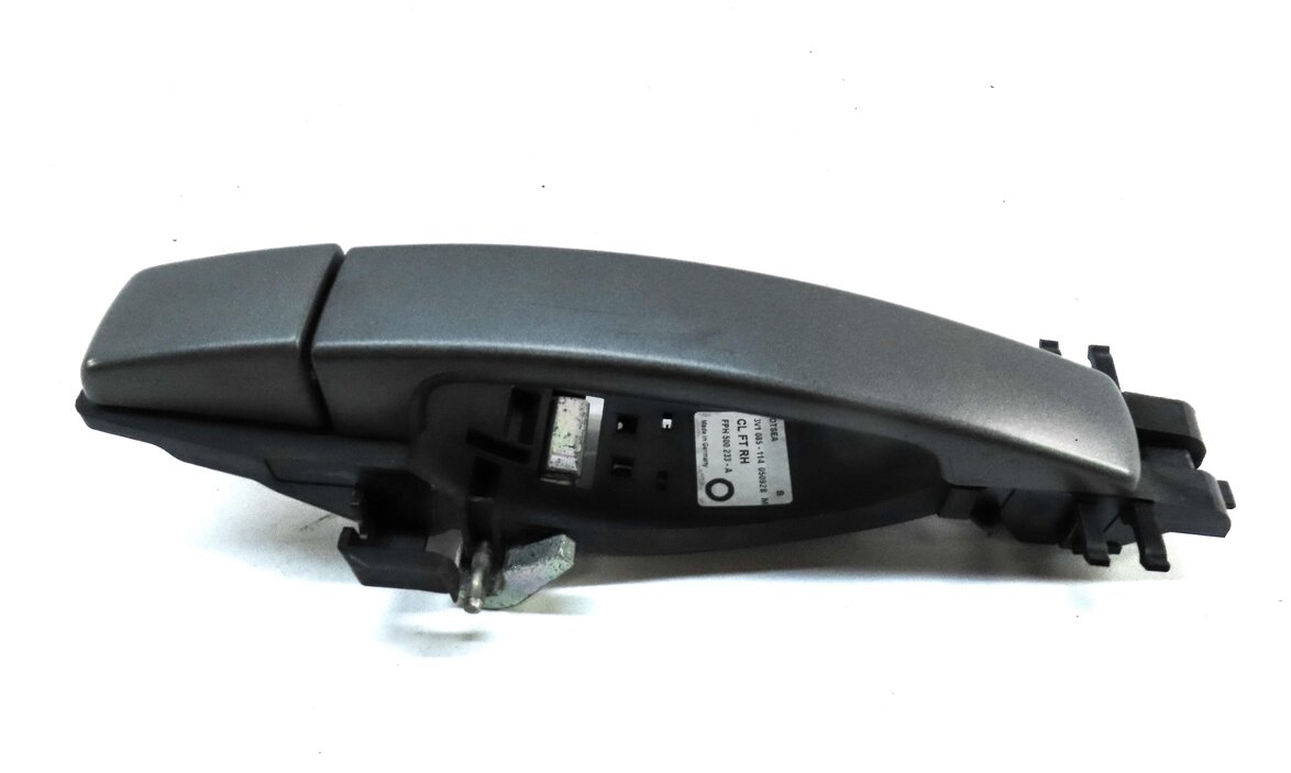 Thumbnail 4: 05-16 LR2 LR3 LR4 RANGE ROVER SPORT (L320 L494) RIGHT FRONT / REAR - DOOR HANDLE