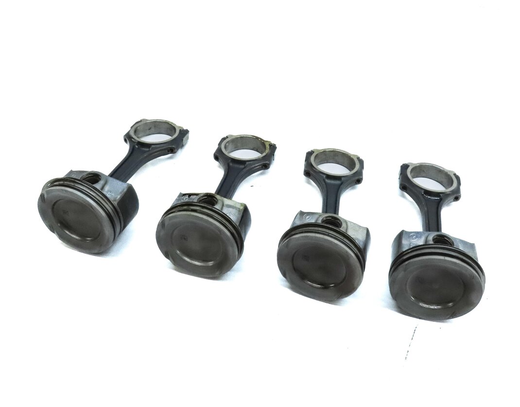 15-22 MERCEDES C E GLC SLC SLK (W205 W213 R171 X254) 2.0L M274 ENGINE PISTON SET