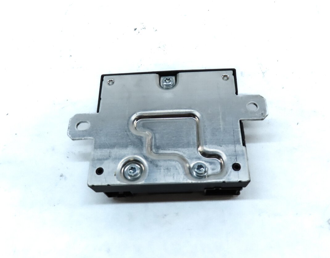 Thumbnail 5: 2015 MERCEDES C300 (W205) FUEL PUMP CONTROL MODULE