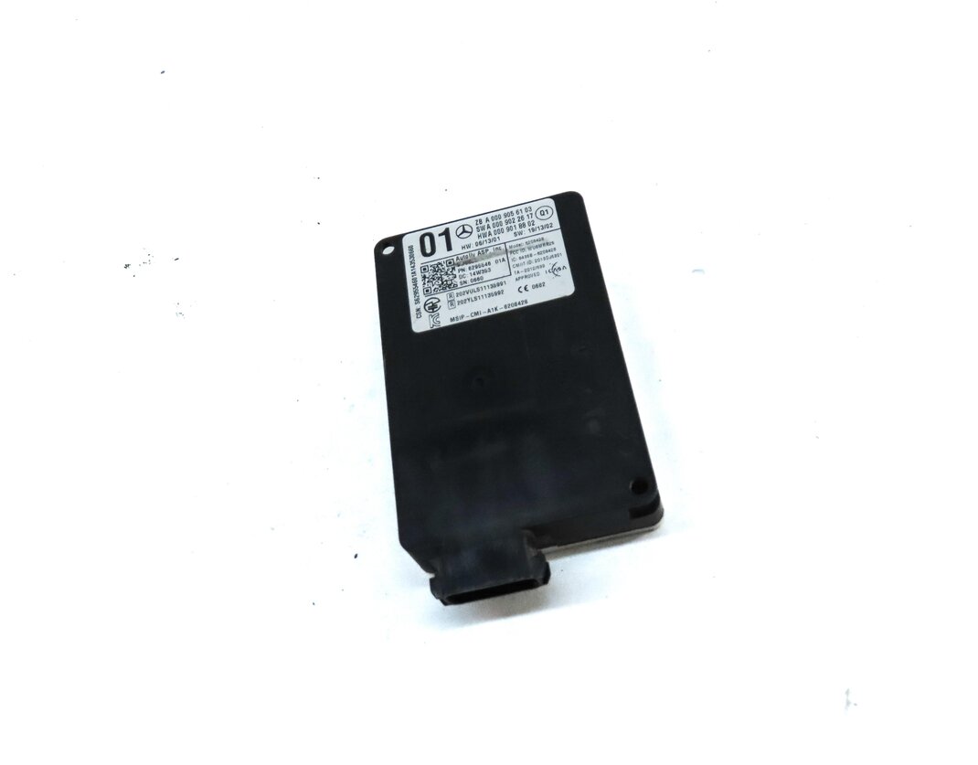 Thumbnail 2: 2015-2016 MERCEDES C300 C350 C400 C450 C63 (W205) REAR BLIND SPOT RADAR MODULE