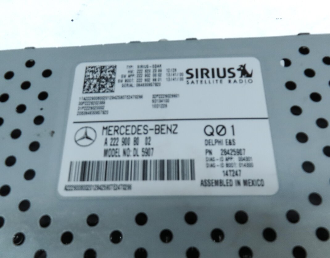 Thumbnail 4: 2015 MERCEDES C300 (W205) SIRIUS SATELLITE RADIO RECEIVER CONTROL MODULE
