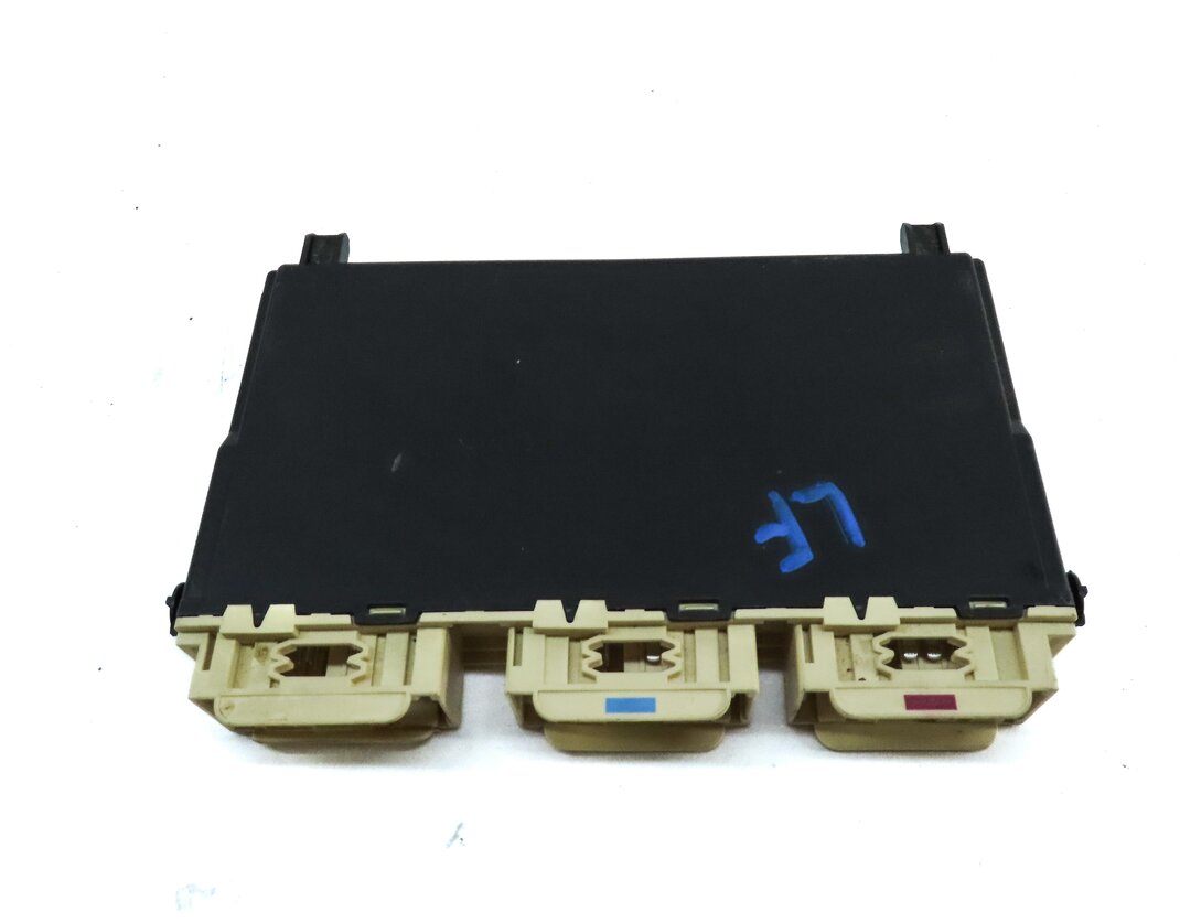Thumbnail 5: 2015 MERCEDES C300 (W205) FRONT LEFT DRIVER SEAT CONTROL MODULE