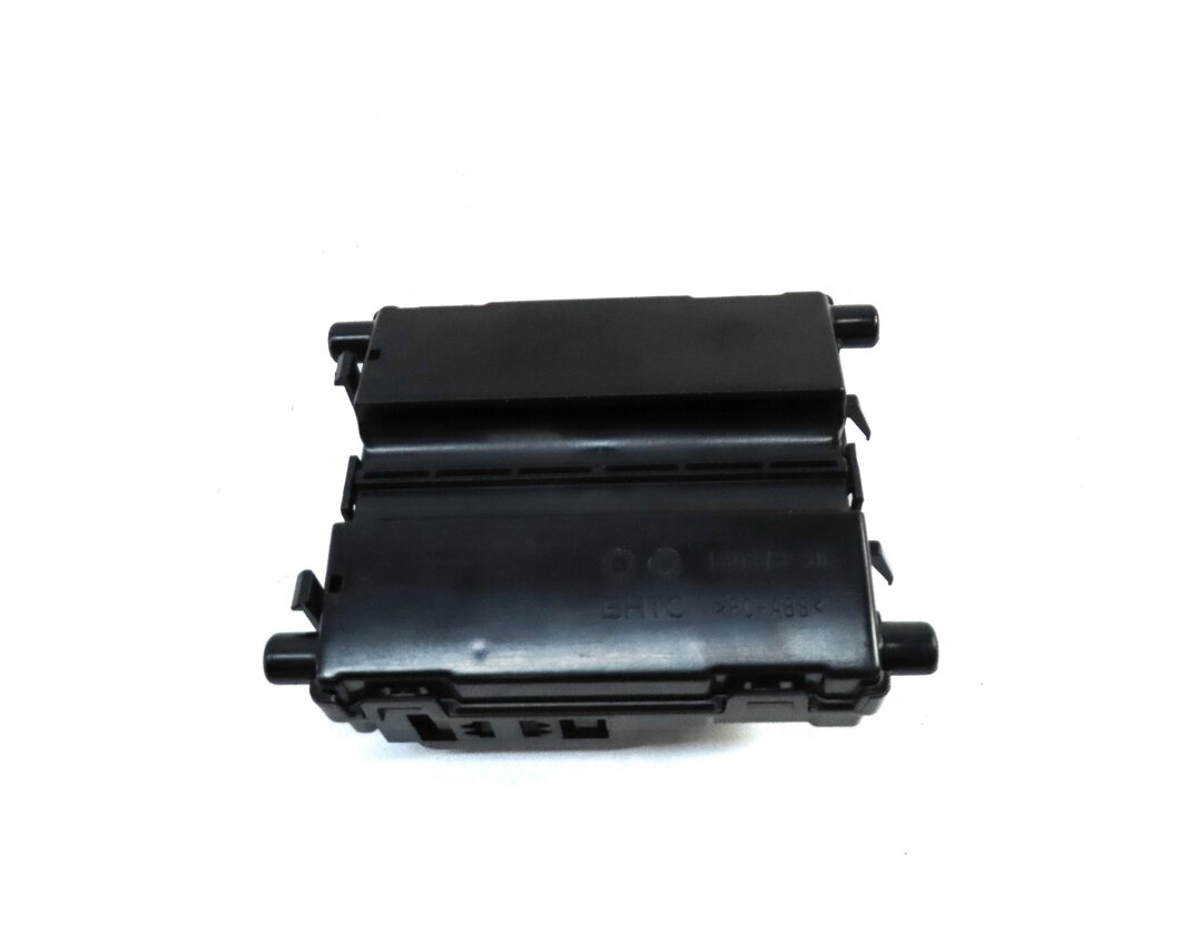 Thumbnail 5: 15-19 MERCEDES C300 C350 C400 C450 GLC300 (W205 W253) TEMPERATURE CONTROL MODULE