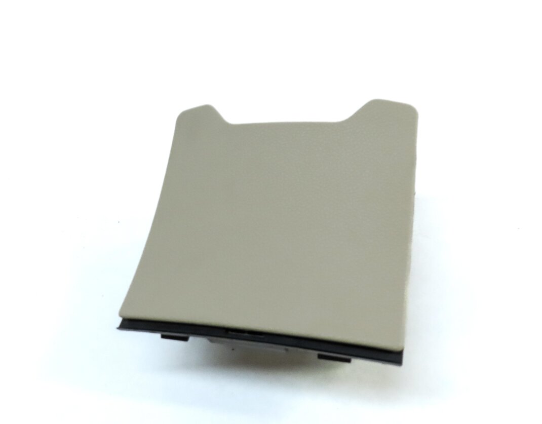 Thumbnail 2: 2015 MERCEDES C300 (W205) REAR CENTER CONSOLE ASHTRAY COMPARTMENT (BEIGE)