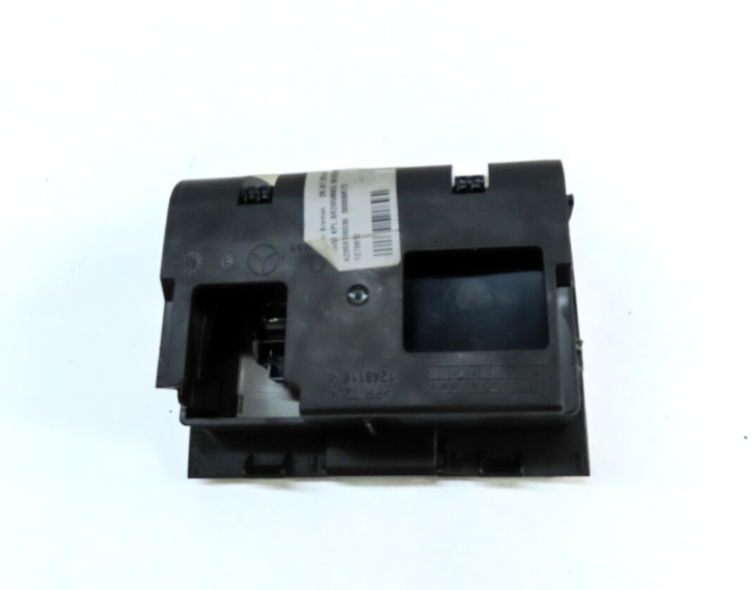 Thumbnail 5: 2015 MERCEDES C300 (W205) REAR CENTER CONSOLE ASHTRAY COMPARTMENT (BEIGE)
