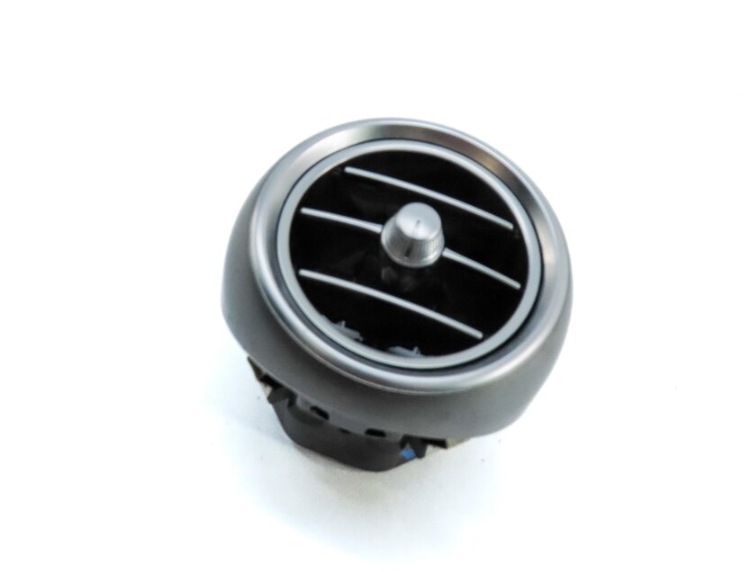 Thumbnail 1: 2015 MERCEDES C300 (W205) FRONT RIGHT PASSENGER DASH OUTER HEATER A/C AIR VENT