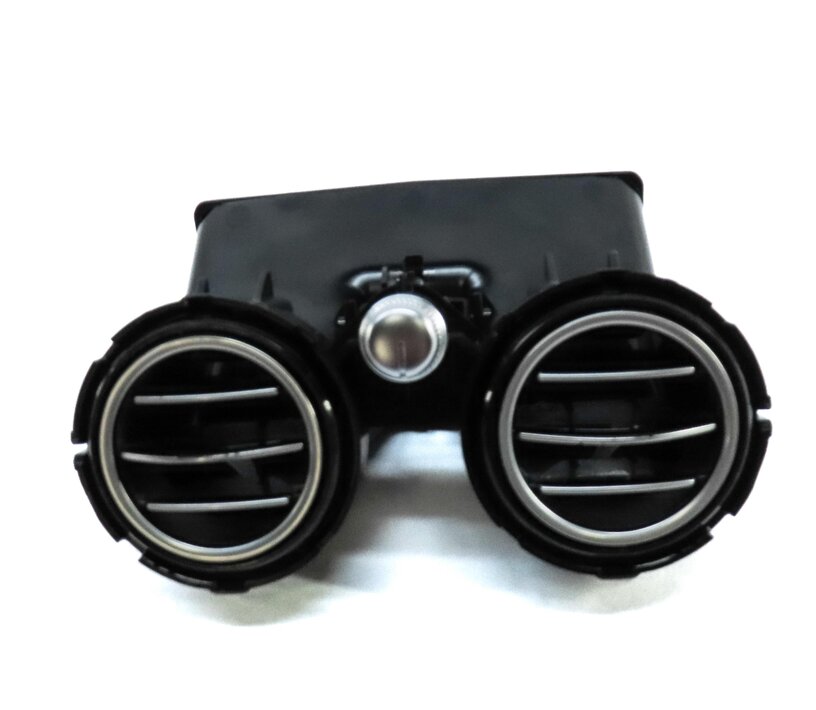 Thumbnail 2: 2015 MERCEDES C300 (W205) REAR CENTER CONSOLE HEATER A/C AIR VENT