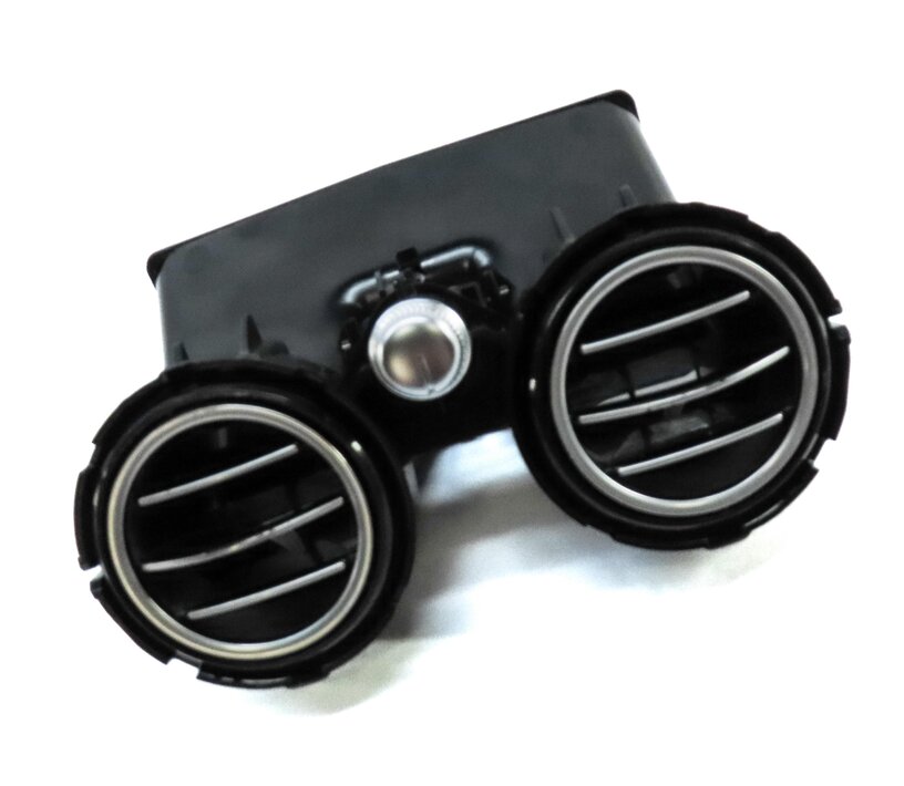 Thumbnail 3: 2015 MERCEDES C300 (W205) REAR CENTER CONSOLE HEATER A/C AIR VENT