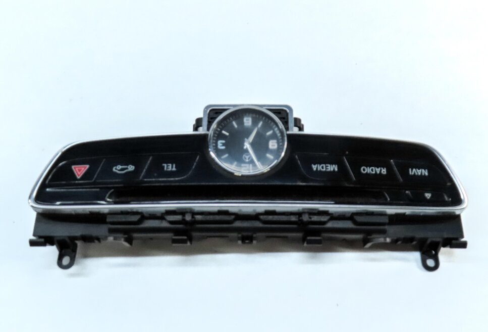 Thumbnail 4: 2015 MERCEDES C300 (W205) RADIO MEDIA TELEPHONE NAVIGATION HAZARD SWITCH CLOCK