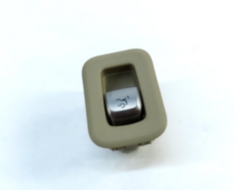 Thumbnail 3: 2015 MERCEDES C300 (W205) REAR TRUNK RELEASE SWITCH BUTTON w/ TRIM (BEIGE)