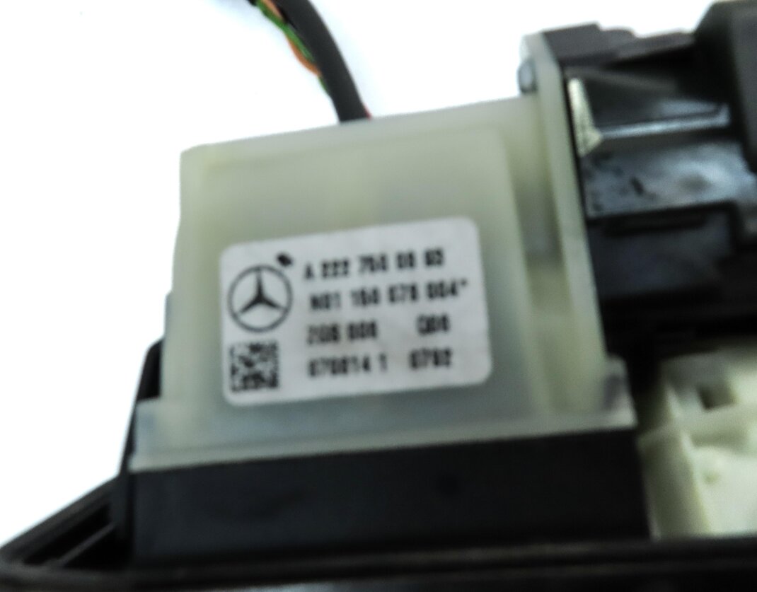 Thumbnail 7: 14-16 MERCEDES C S GLC CLASS (W205 W222 X253) REAR TRUNK HANDLE w/ BACKUP CAMERA
