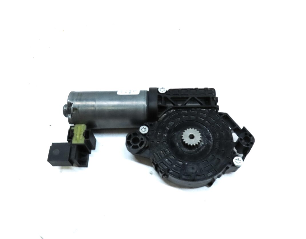 Thumbnail 5: 15-22 MERCEDES C GLA GLC CLASS (H247 W205 X156 X253 X254) SUNROOF SUNSHADE MOTOR