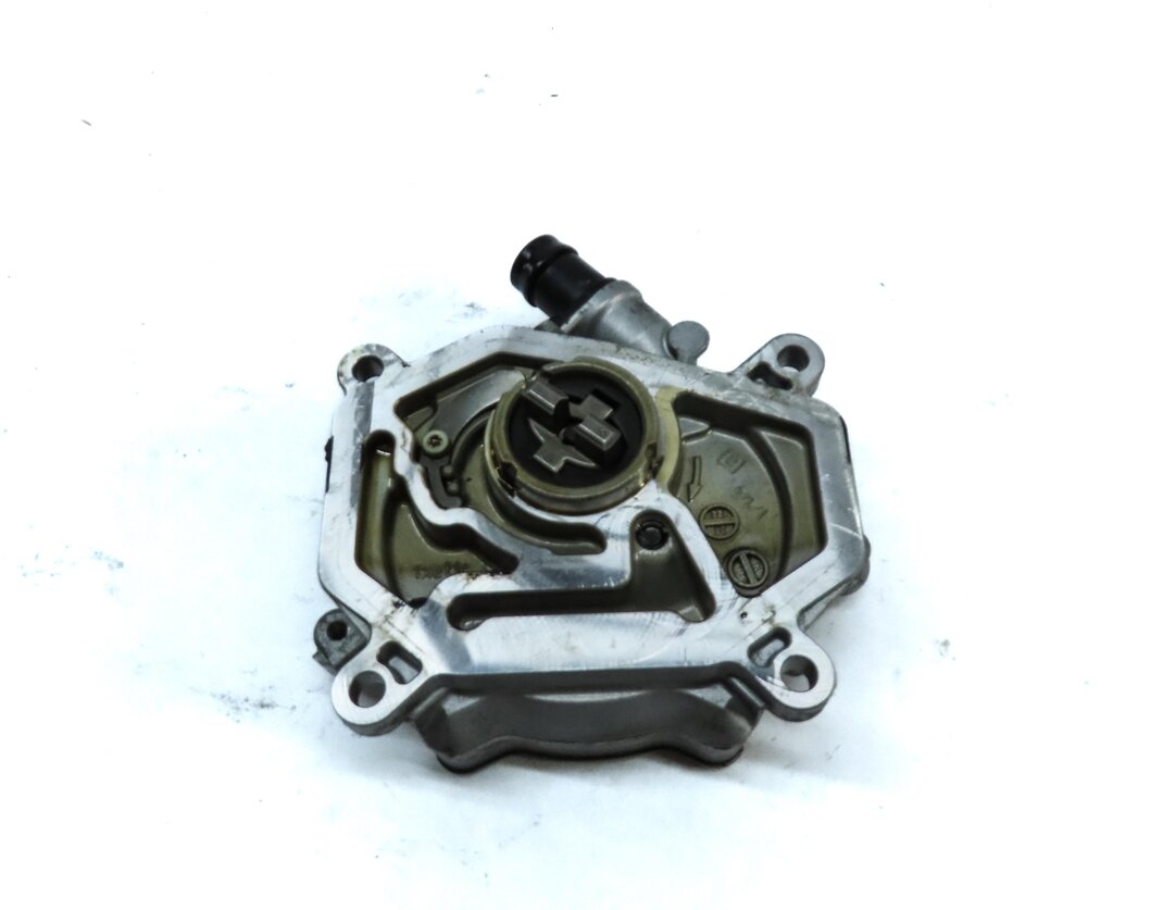 Thumbnail 4: 13-21 MERCEDES B C CLA GLA GLC SLC SLK (C117 W205 W253 W246 X156) VACUUM PUMP