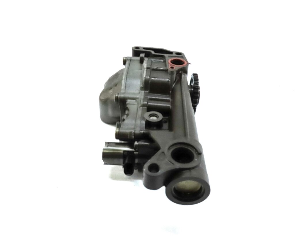 Thumbnail 7: 2015 MERCEDES C300 (W205) 2.0L M274 TURBO ENGINE OIL PUMP
