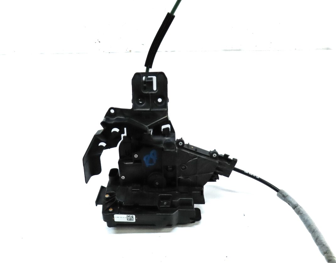 Thumbnail 4: 15-21 MERCEDES C E GLC GLE GLS CLASS (W205 W213 X253 V167) REAR RIGHT DOOR LATCH