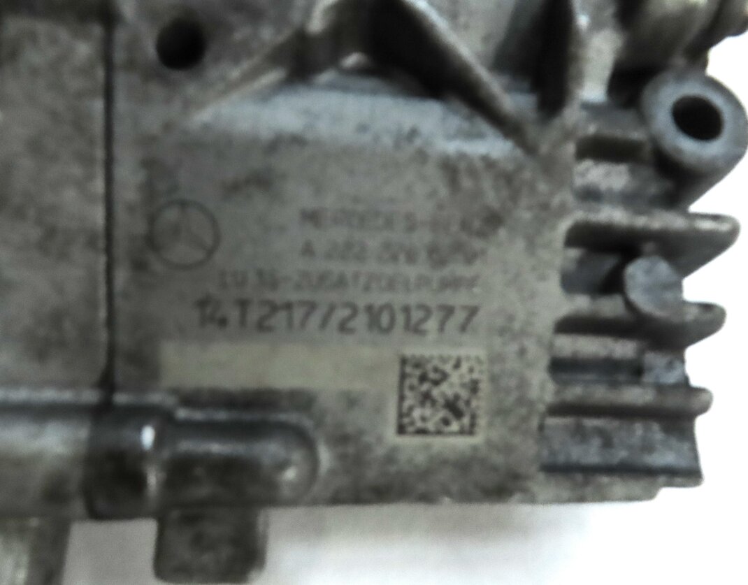 Thumbnail 7: 15-17 MERCEDES C300 (W205) AWD 722.9 AT TRANSMISSION AUXILIARY ELECTRIC OIL PUMP