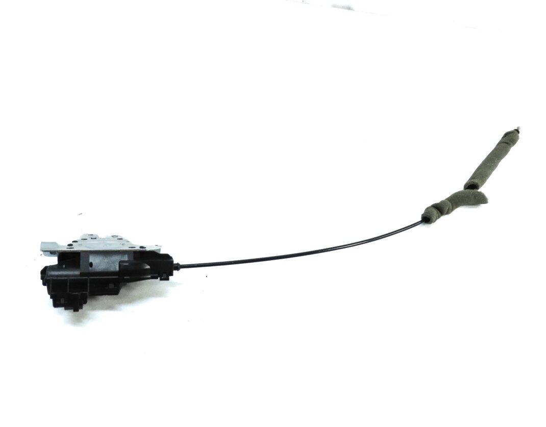 Thumbnail 4: 2015 MERCEDES C300 (W205) REAR TRUNK LOCK LATCH ACTUATOR