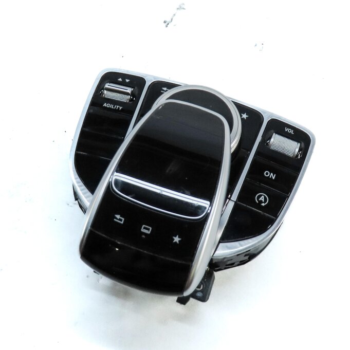 Thumbnail 1: 2015 MERCEDES C-CLASS (W204) RADIO STEREO GPS NAVIGATION CONTROL KNOB SWITCH PAD