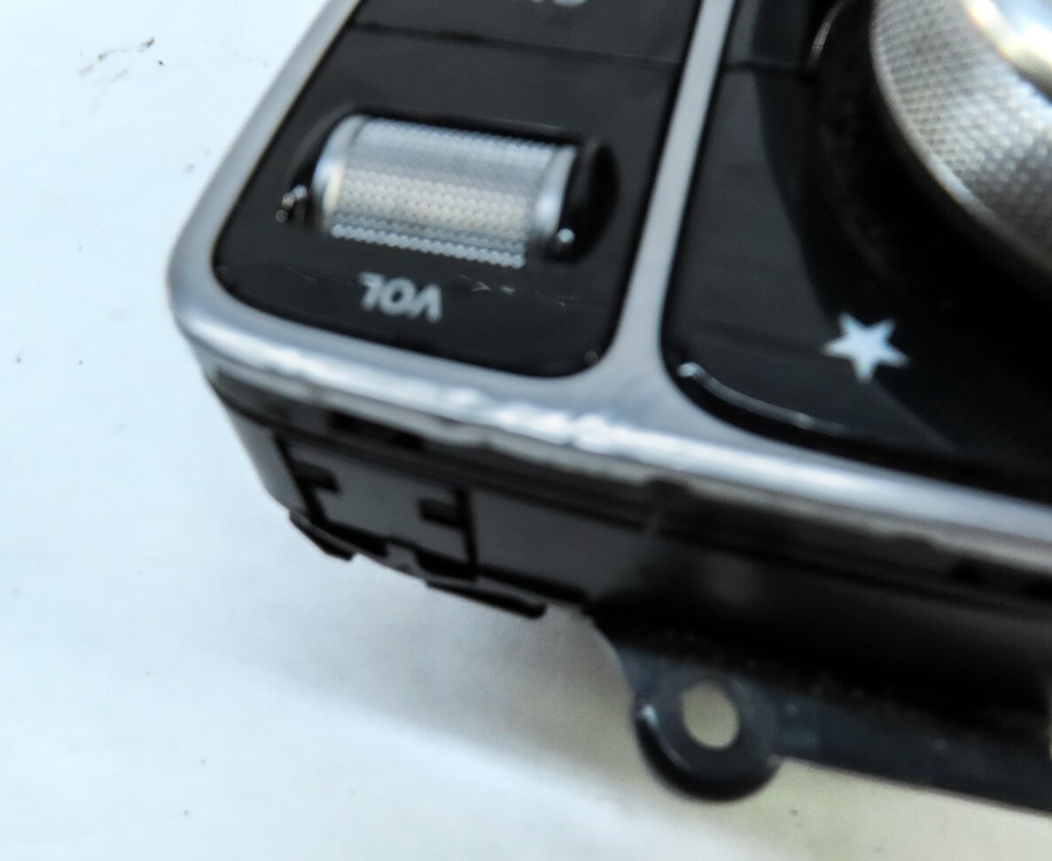 Thumbnail 9: 2015 MERCEDES C-CLASS (W204) RADIO STEREO GPS NAVIGATION CONTROL KNOB SWITCH PAD