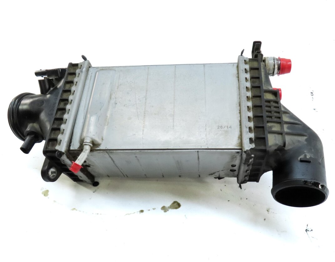 Thumbnail 6: 2015-2020 MERCEDES C300 E300 GLC (W205 W213 X253) 2.0L ENGINE TURBO INTERCOOLER