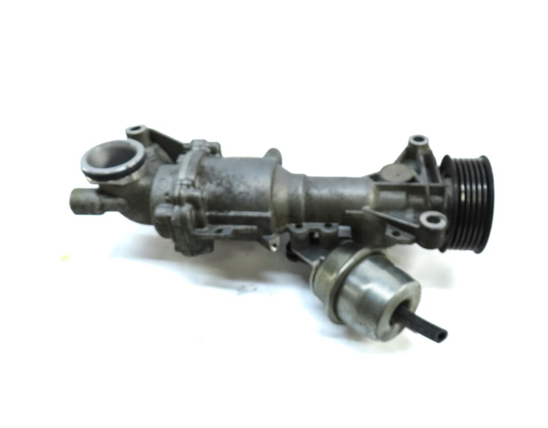 Thumbnail 5: 2015 MERCEDES C300 (W205) 2.0L M274 TURBO ENGINE WATER PUMP w/ THERMOSTAT