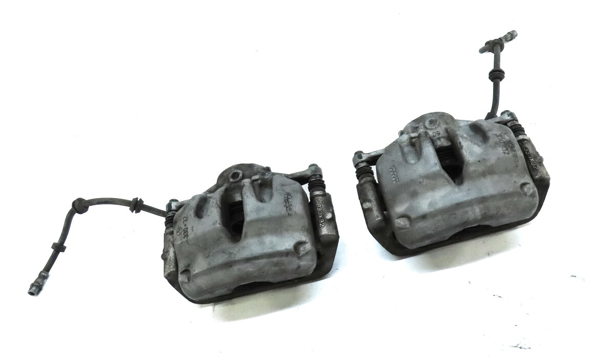 Thumbnail 2: 2015-2021 MERCEDES C300 E300 (W205 W213) FRONT LEFT & RIGHT BRAKE CALIPER SET