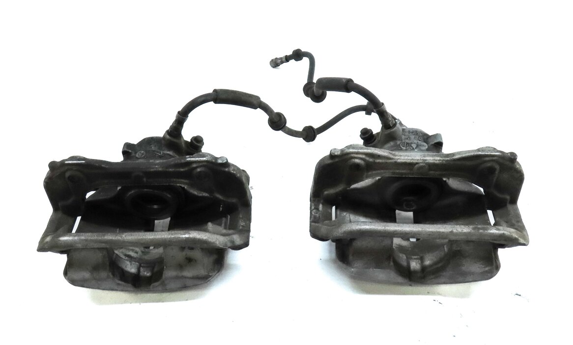 Thumbnail 5: 2015-2021 MERCEDES C300 E300 (W205 W213) FRONT LEFT & RIGHT BRAKE CALIPER SET