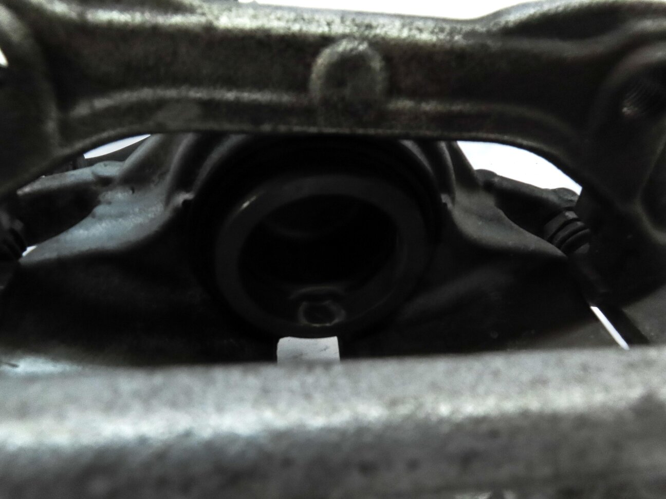 Thumbnail 6: 2015-2021 MERCEDES C300 E300 (W205 W213) FRONT LEFT & RIGHT BRAKE CALIPER SET