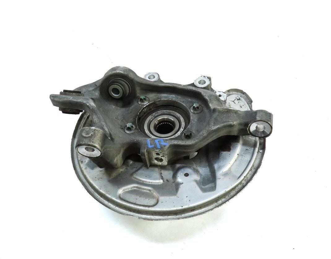 Thumbnail 4: 2015-2021 MERCEDES C300 C350 C400 (W205) SEDAN - LEFT REAR SPINDLE KNUCKLE HUB
