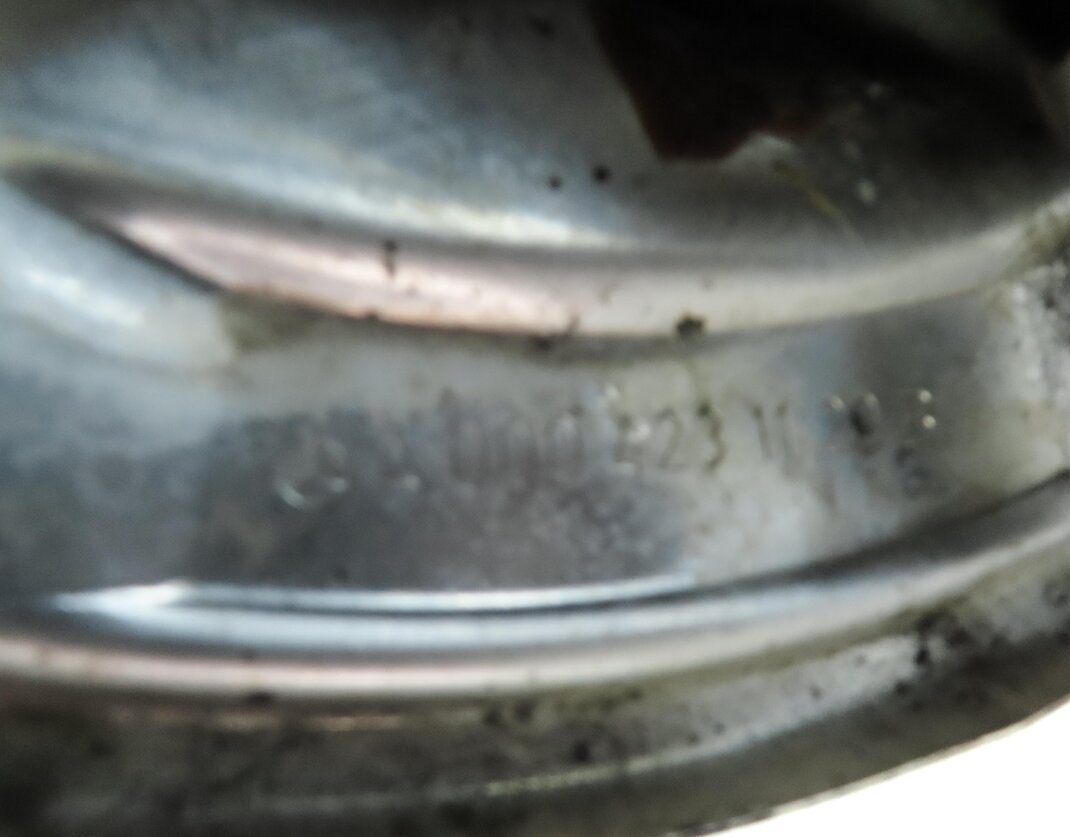 Thumbnail 7: 2015-2021 MERCEDES C300 C350 C400 (W205) SEDAN - LEFT REAR SPINDLE KNUCKLE HUB