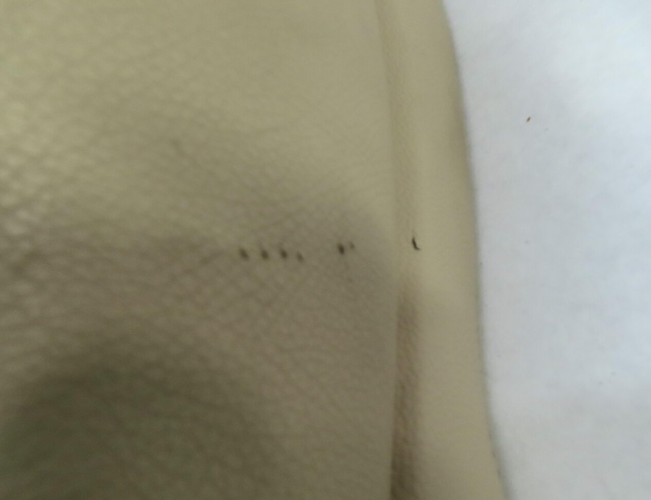 Thumbnail 7: 15-17 MERCEDES C-CLASS W205 RIGHT PASSENGER UPPER TOP HEATED SEAT CUSHION BEIGE