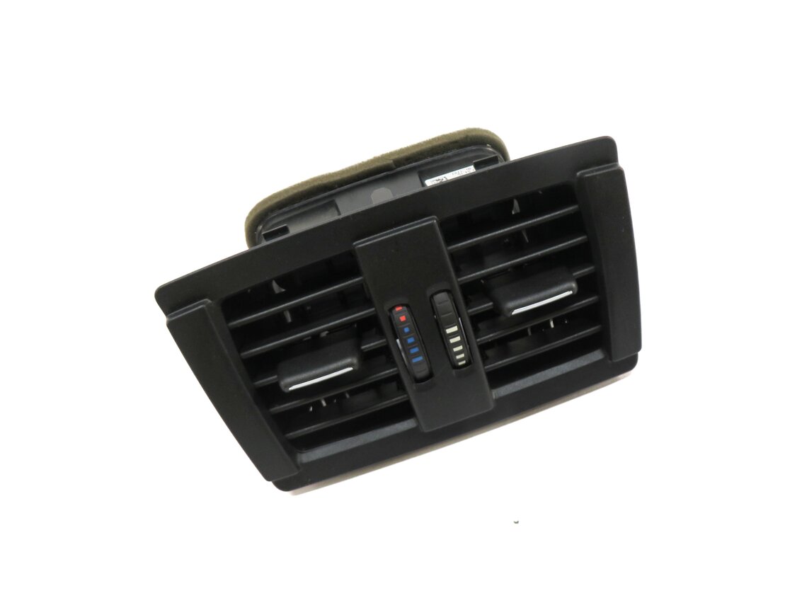 Thumbnail 3: 2015 BMW 320i (F30) REAR CENTER CONSOLE HEATER A/C AIR VENT