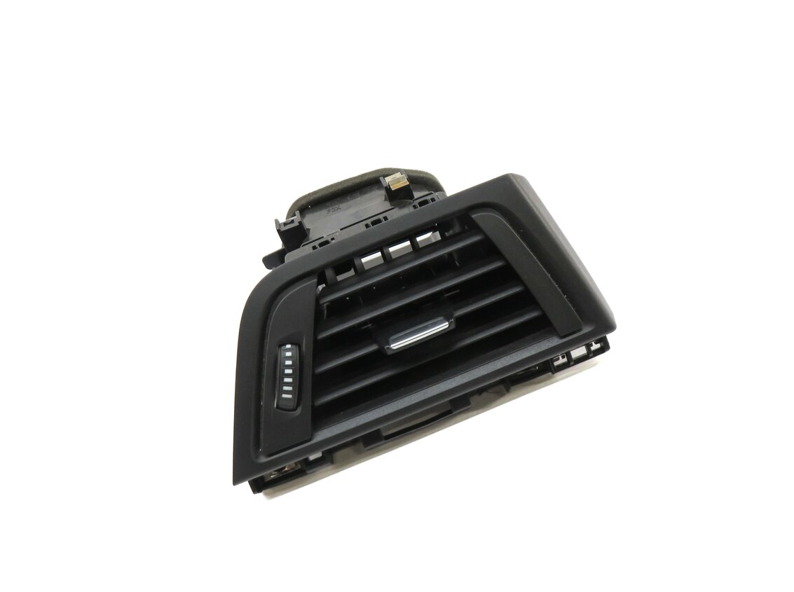 Thumbnail 3: 2015 BMW 320i (F30) FRONT RIGHT PASSENGER HEATER A/C AIR VENT