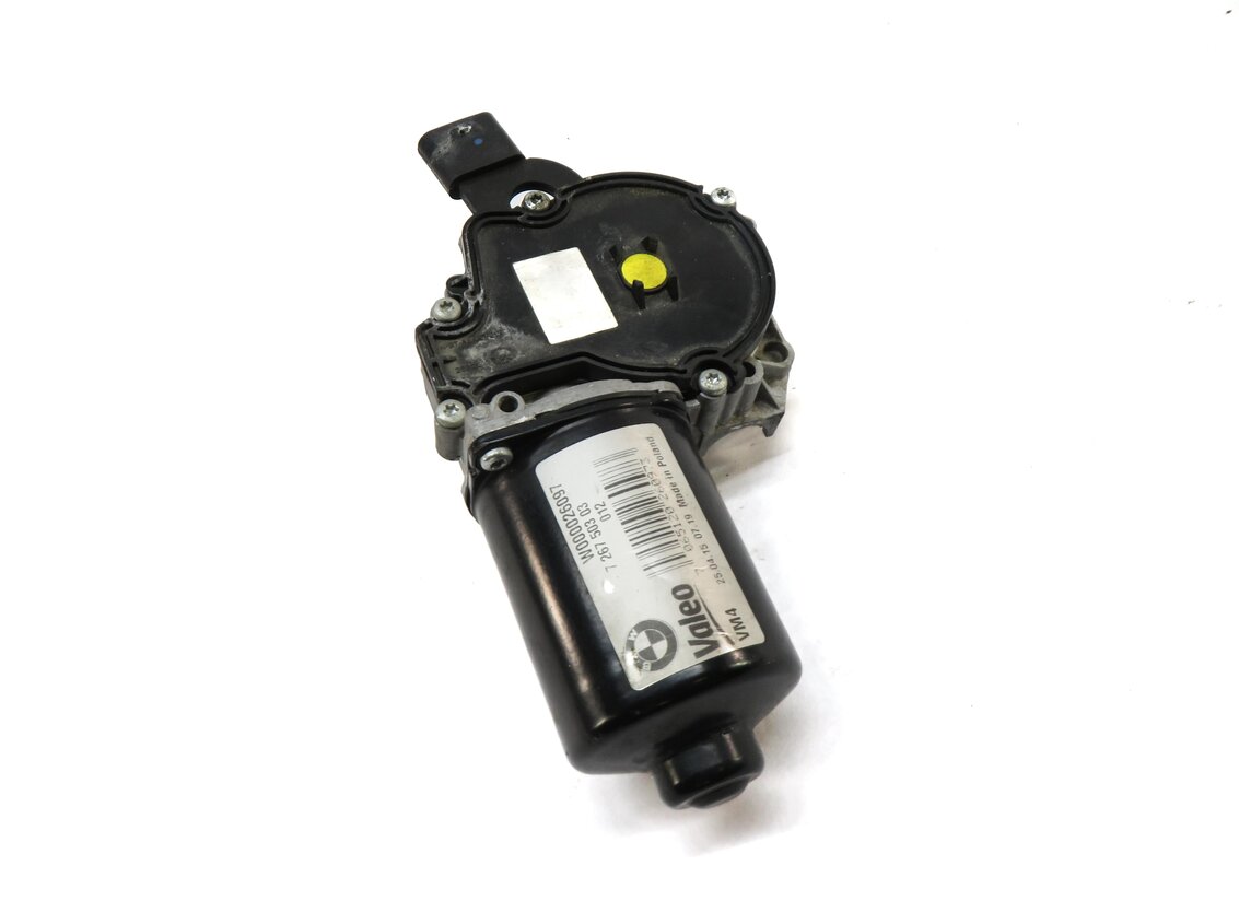 Thumbnail 3: 2012-2019 BMW 3 / 4 SERIES (F30 F31 F32 F33 F34) FRONT WINDSHIELD WIPER MOTOR