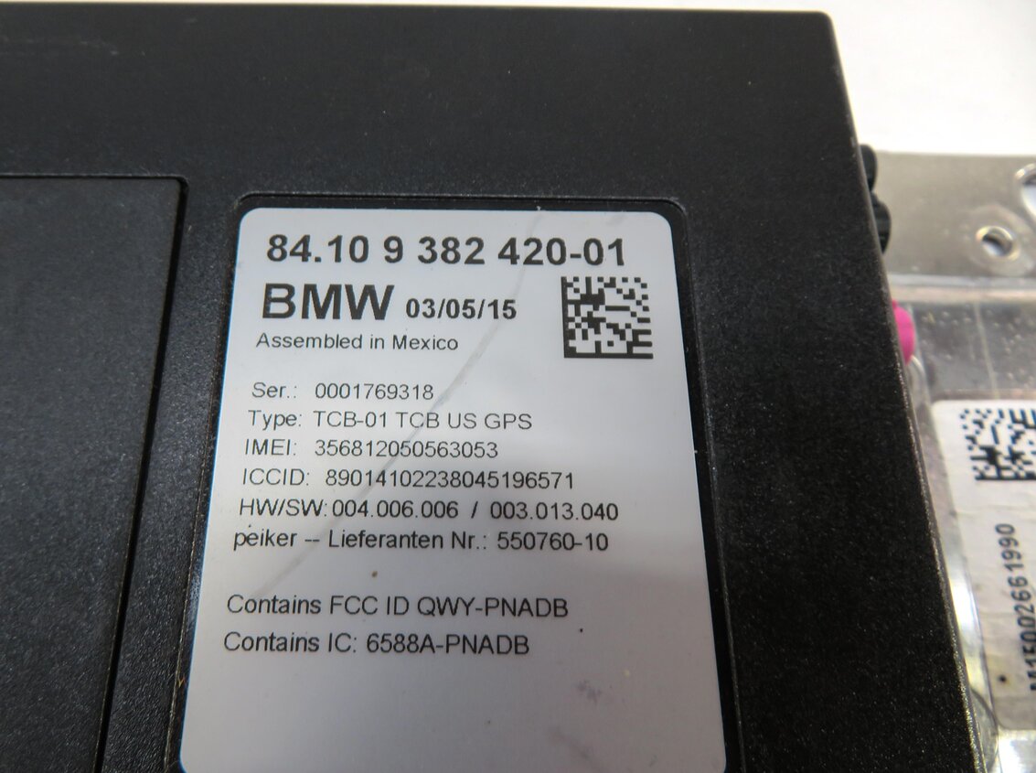 Thumbnail 4: 2015 BMW 320i (F30) BLUETOOTH TELEMATICS COMMUNICATION CONTROL MODULE