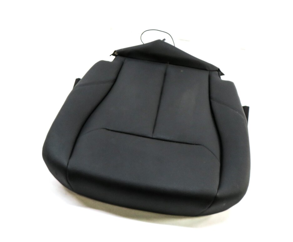 2015 BMW 320i (F30) FRONT RIGHT PASSENGER LOWER BOTTOM SEAT CUSHION (BLACK)