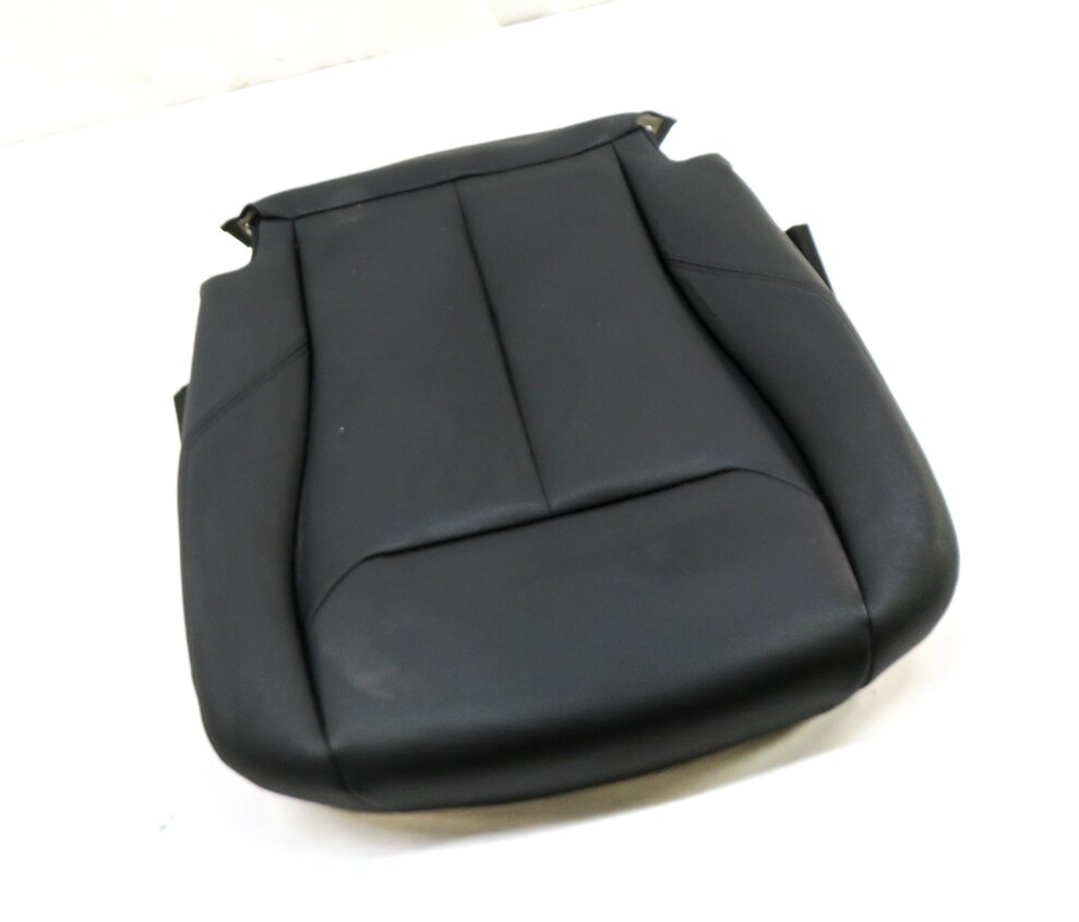 Thumbnail 3: 2015 BMW 320i (F30) FRONT LEFT DRIVER LOWER BOTTOM SEAT CUSHION (BLACK)