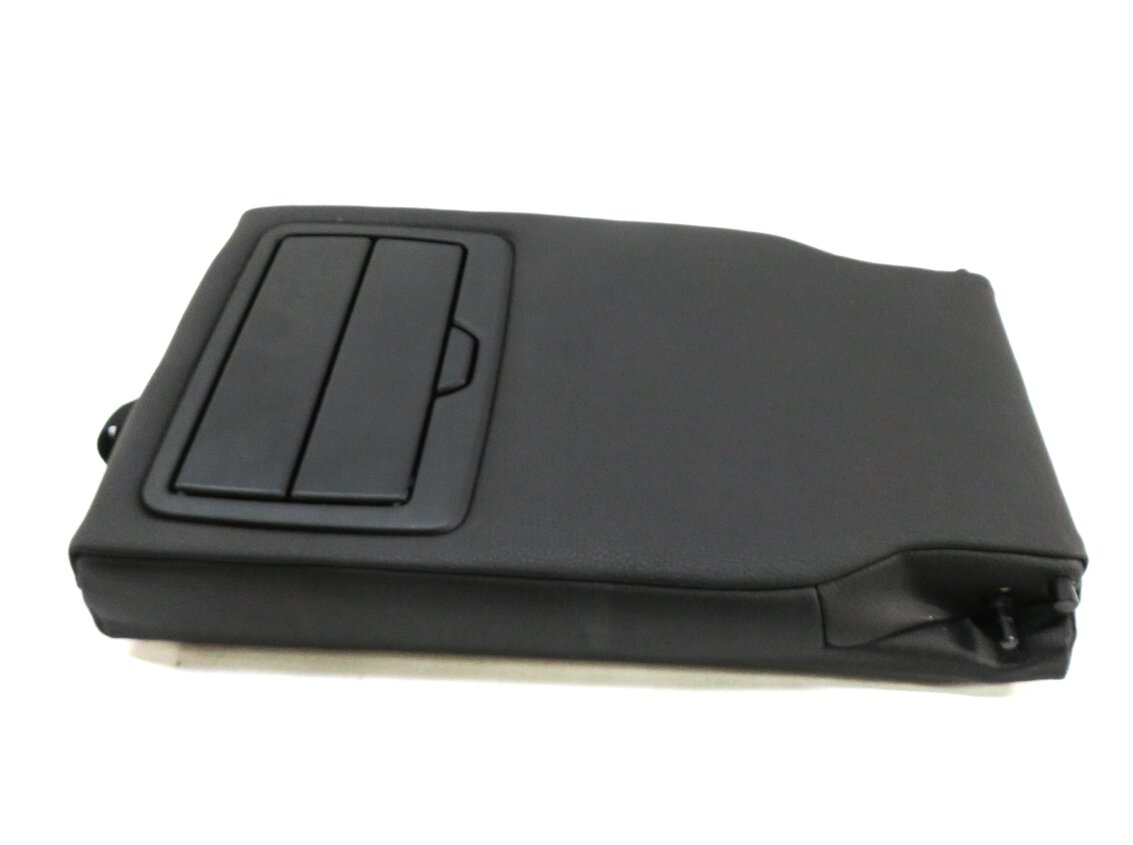 Thumbnail 4: 2015 BMW 320i (F30) REAR SEAT CENTER CONSOLE ARMREST CUPHOLDER (BLACK)