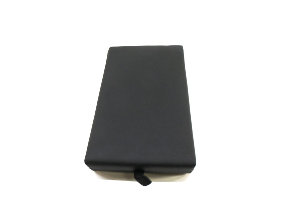 Thumbnail 6: 2015 BMW 320i (F30) REAR SEAT CENTER CONSOLE ARMREST CUPHOLDER (BLACK)