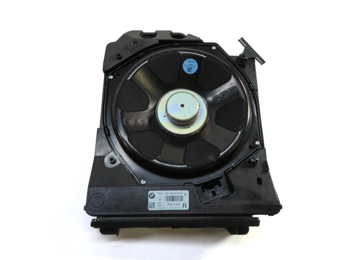 Thumbnail 4: 2015 BMW 320i (F30) STEREO HiFi AUDIO SUB SUBWOOFER TWEETER SPEAKER SET 9