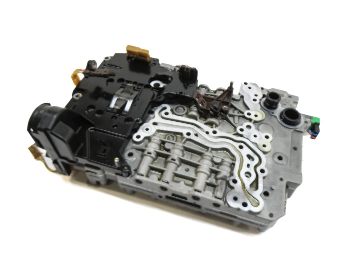 2014-2018 BMW 320i (F30) RWD - 8HP-45 A/T AUTOMATIC TRANSMISSION VALVE BODY