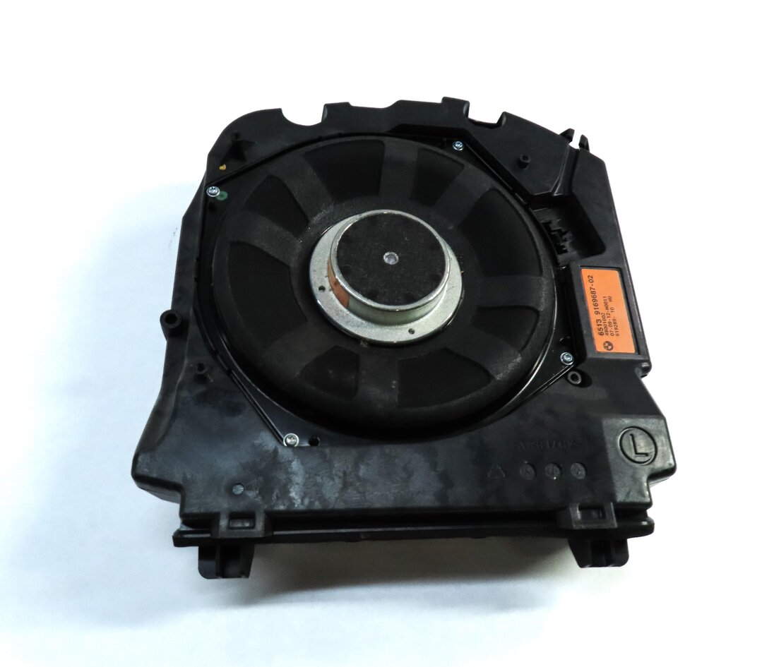 Thumbnail 5: 2013 BMW M5 (F10) HARMAN AUDIO SUB SUBWOOFER TWEETER SPEAKER SET-16