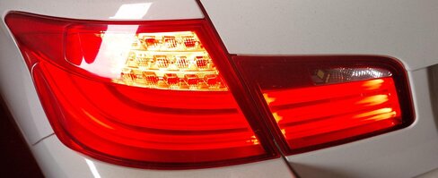 Thumbnail 2: 2011-2013 BMW 528i 535i 550i M5 (F10) LEFT REAR INNER TRUNK TAILLIGHT LIGHT LAMP
