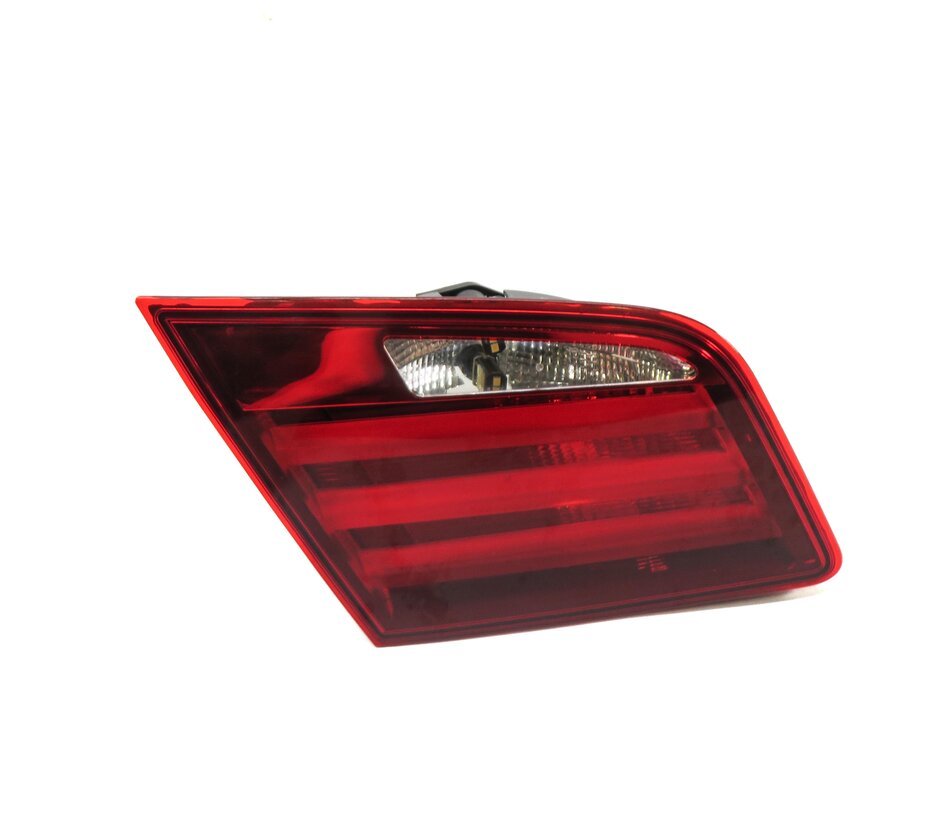 Thumbnail 3: 2011-2013 BMW 528i 535i 550i M5 (F10) LEFT REAR INNER TRUNK TAILLIGHT LIGHT LAMP
