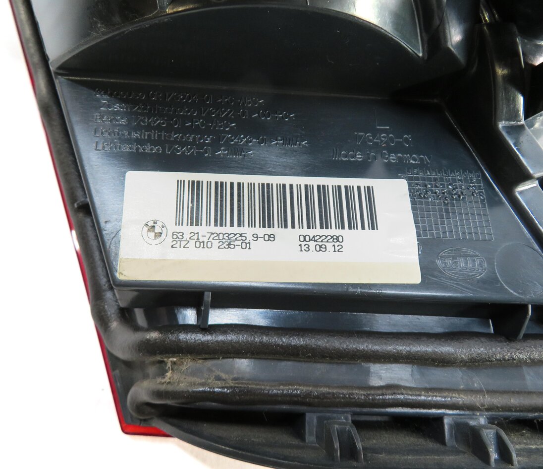 Thumbnail 6: 2011-2013 BMW 528i 535i 550i M5 (F10) LEFT REAR INNER TRUNK TAILLIGHT LIGHT LAMP