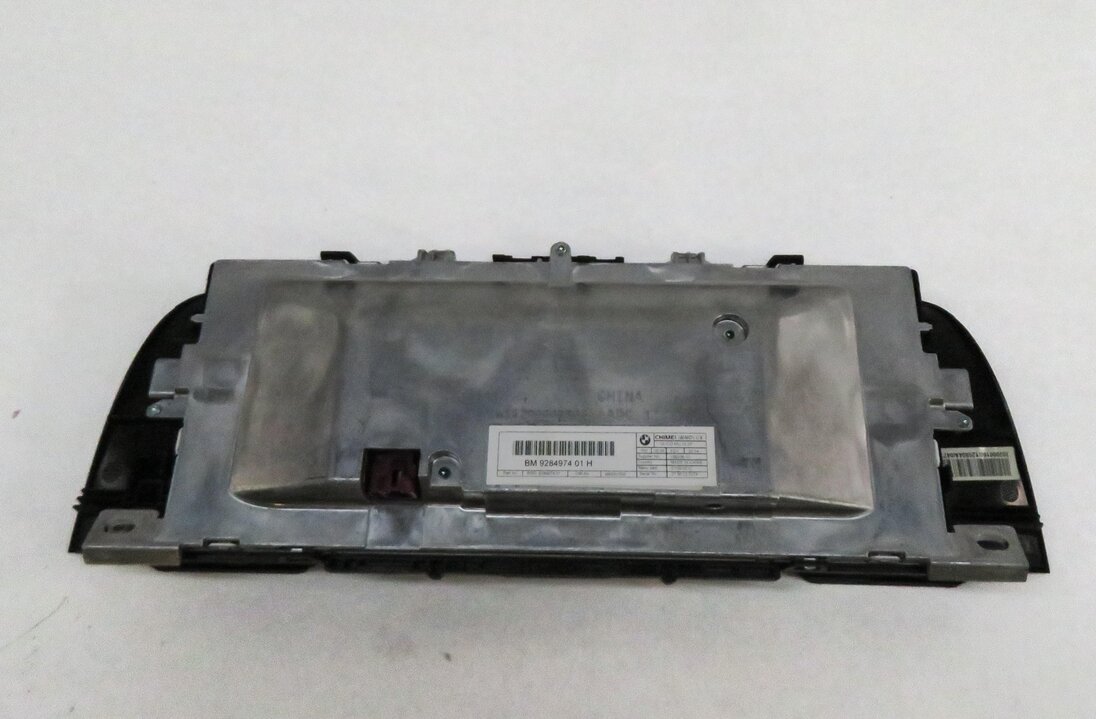 Thumbnail 6: 11-16 BMW 528i 535i 550i M5 (F10) 10" DASH RADIO GPS DISPLAY SCREEN (1-PLUG NBT)