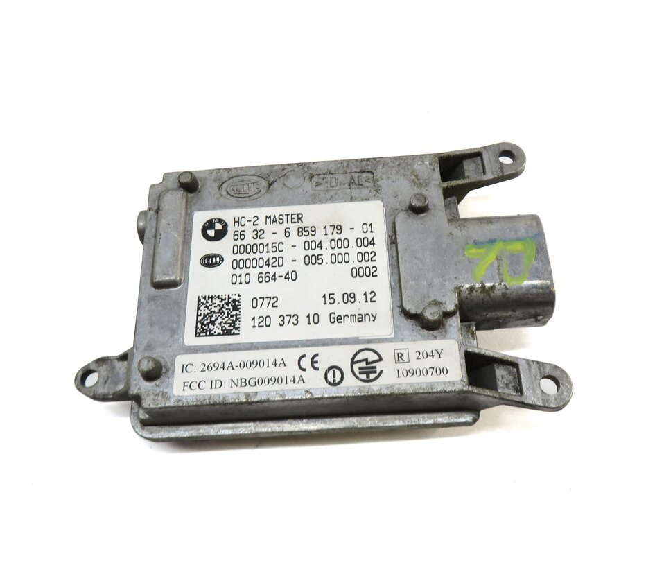 Thumbnail 2: 2013 BMW M5 ///M (F10) REAR BLIND SPOT LANE ASSIST RADAR SENSOR MODULE (MASTER)